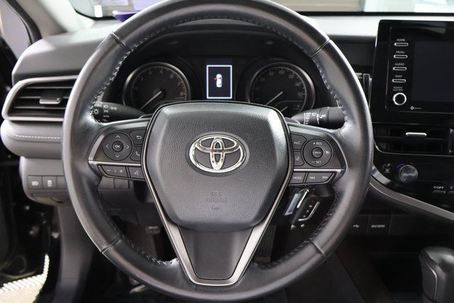 Vehicle image 19 of 29
