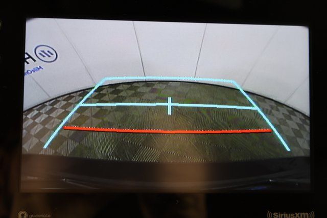 Vehicle image 23 of 29