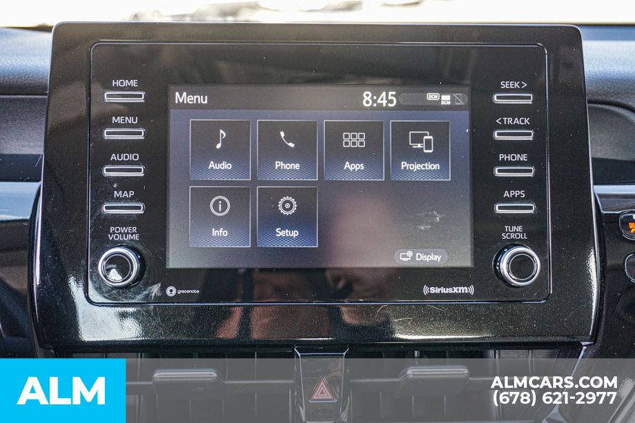 Vehicle image 33 of 73