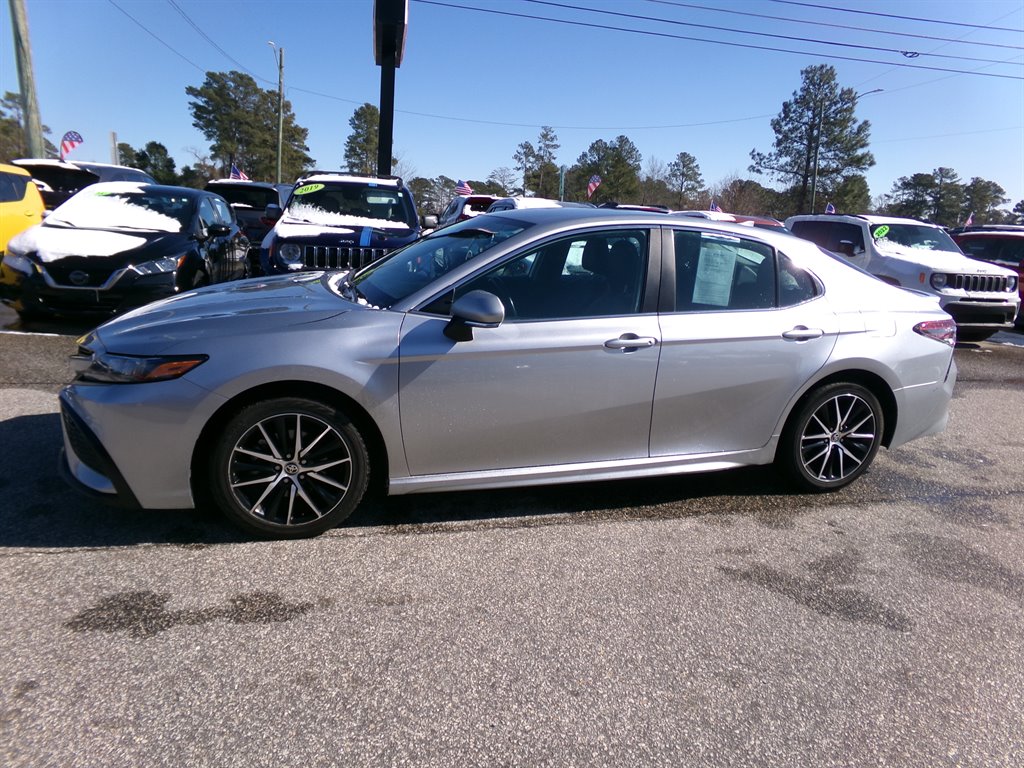 Vehicle image 1 of 40