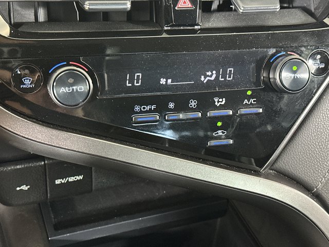 Vehicle image 20 of 30