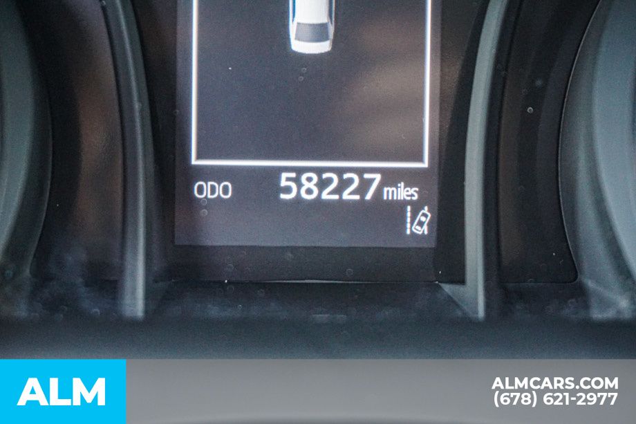 Vehicle image 55 of 74
