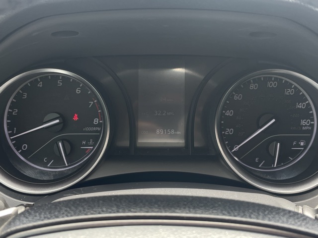 Vehicle image 19 of 27