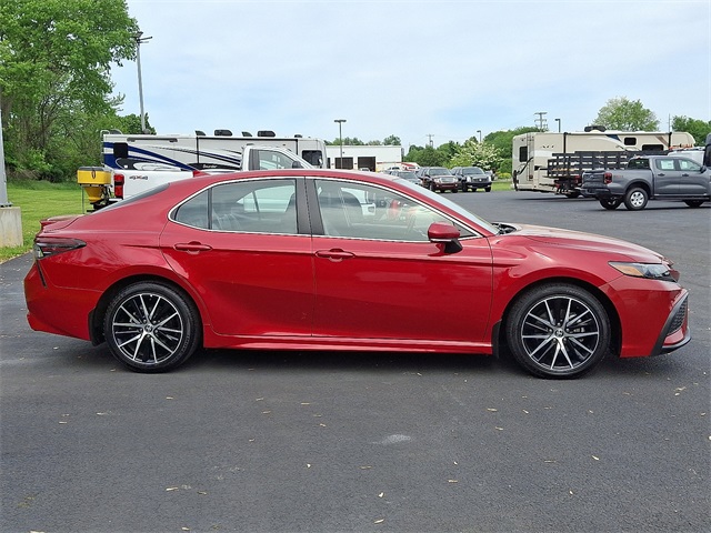 Vehicle image 4 of 30