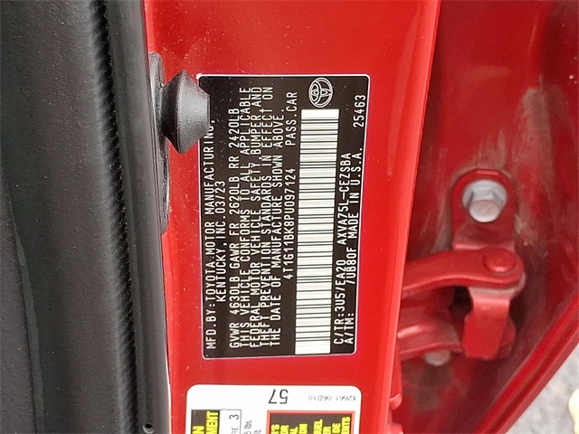 Vehicle image 27 of 30
