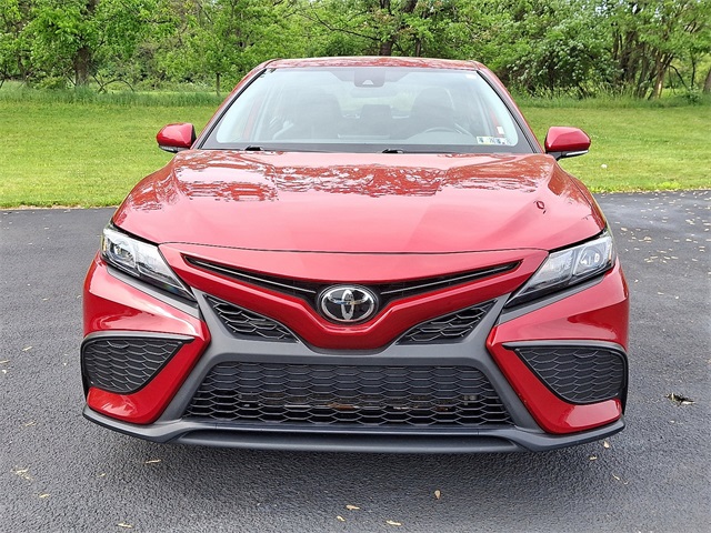 Vehicle image 2 of 30