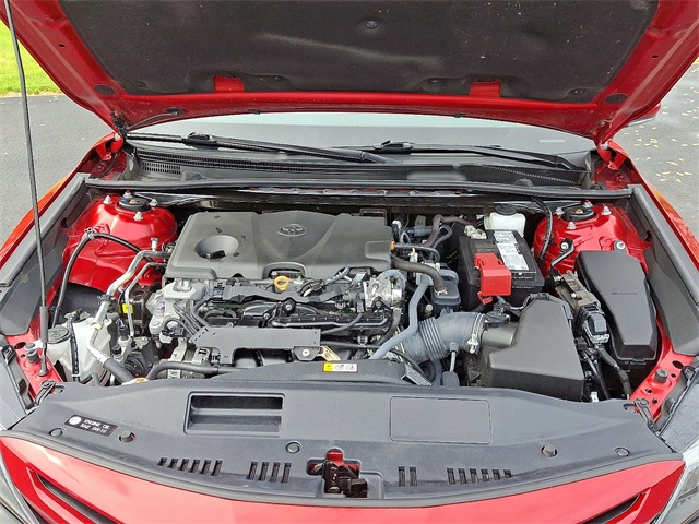 Vehicle image 28 of 30