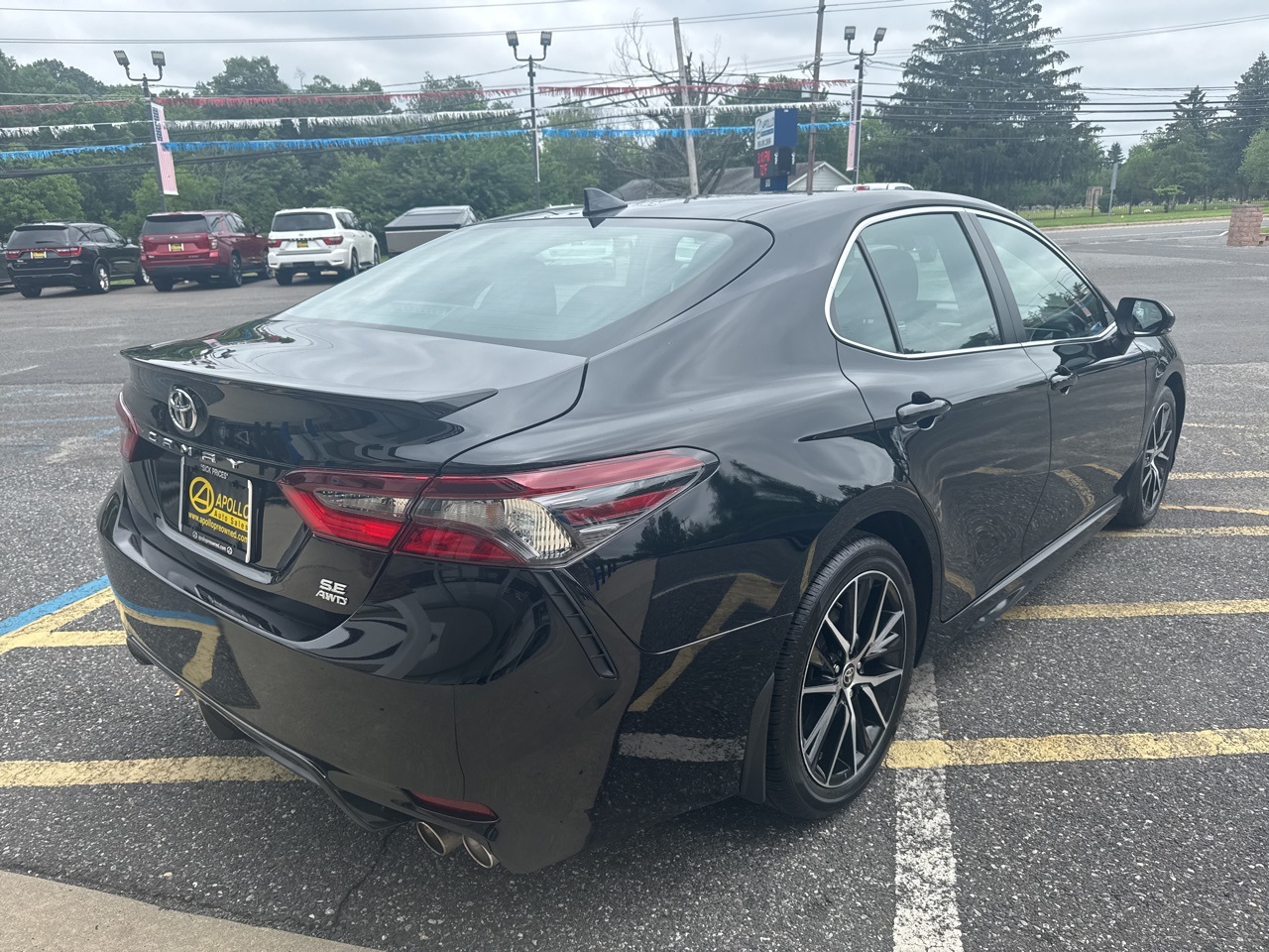 Vehicle image 4 of 16