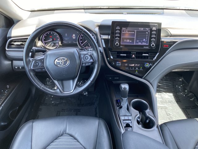 Vehicle image 12 of 25