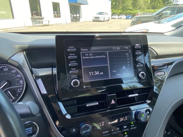 Vehicle image 22 of 25