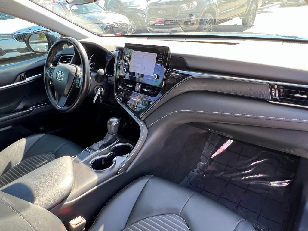 Vehicle image 11 of 29