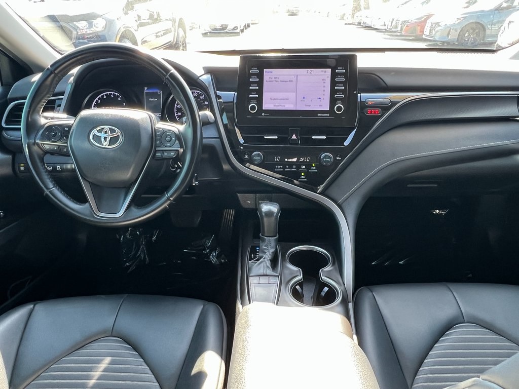 Vehicle image 16 of 29
