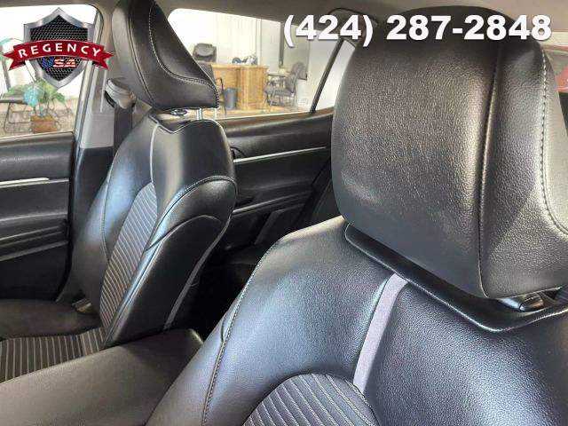 2023 Toyota Camry SE Image 10 of 28