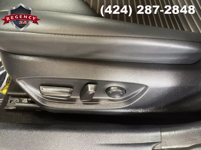 2023 Toyota Camry SE Image 11 of 28