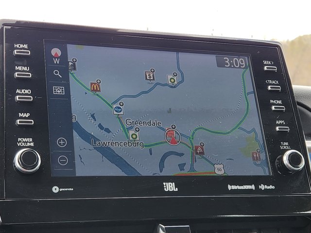 Vehicle image 21 of 29