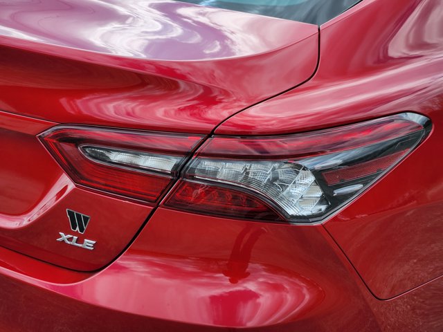 Vehicle image 24 of 29
