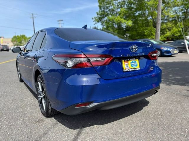 Vehicle image 5 of 32