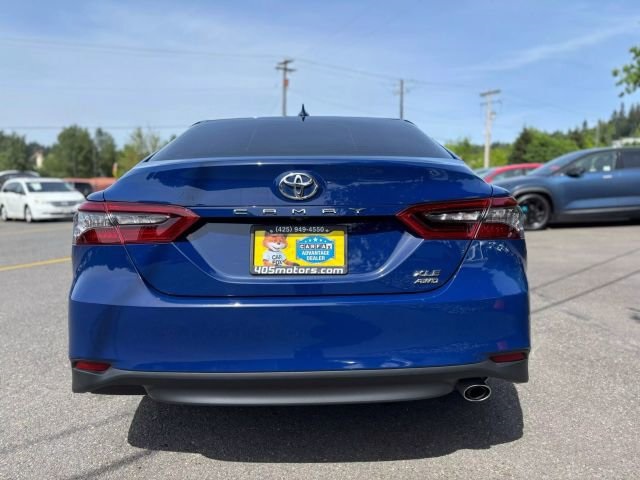 Vehicle image 6 of 32