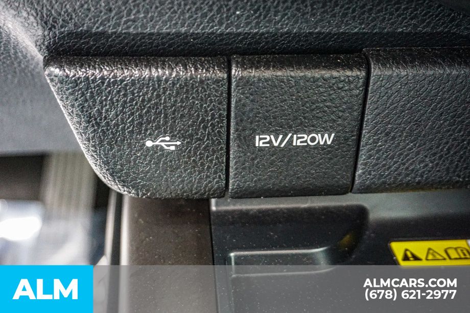 Vehicle image 41 of 76