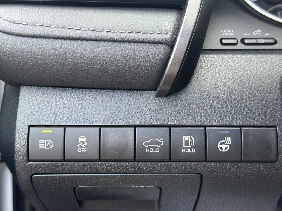 Vehicle image 32 of 32