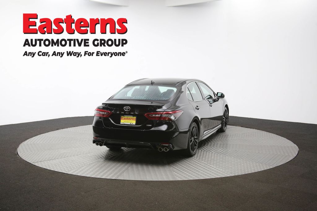Vehicle image 20 of 60