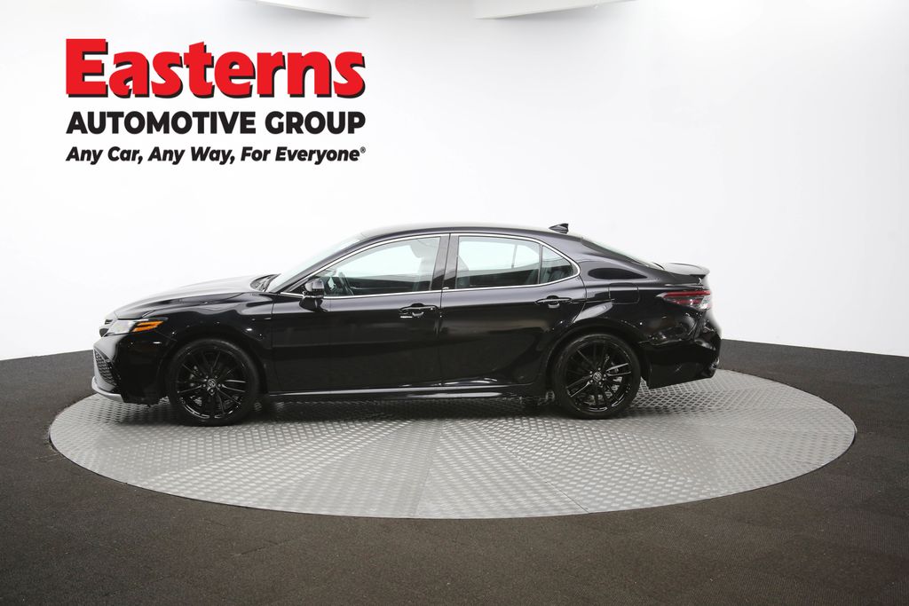 Vehicle image 34 of 60