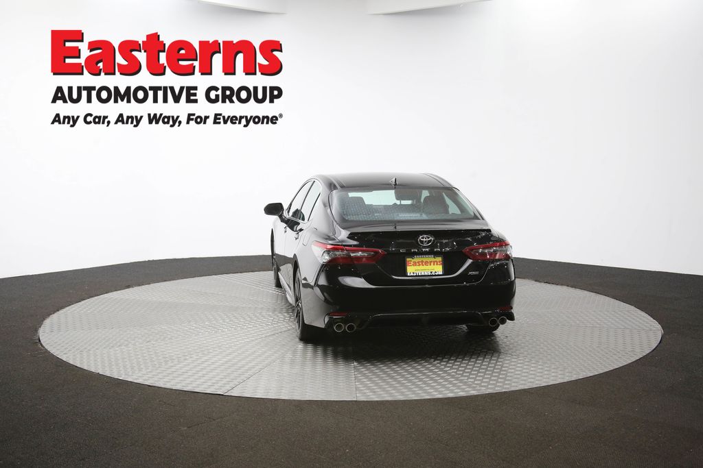 Vehicle image 31 of 60
