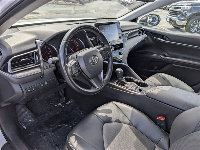 Vehicle image 20 of 30