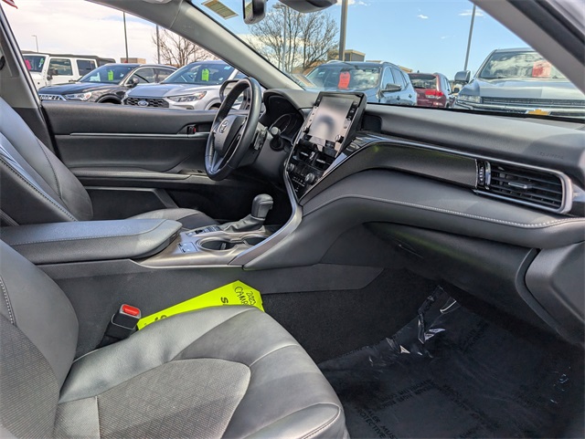 Vehicle image 11 of 30