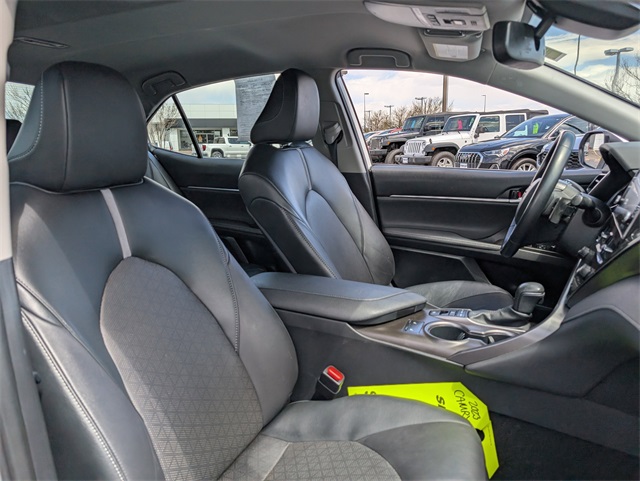 Vehicle image 12 of 30