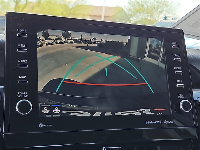 Vehicle image 22 of 25