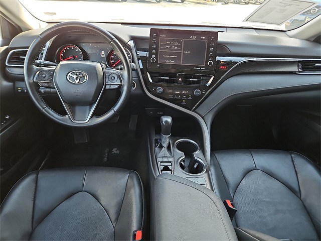Vehicle image 13 of 25
