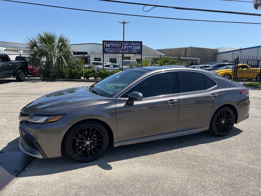 Vehicle image 5 of 27