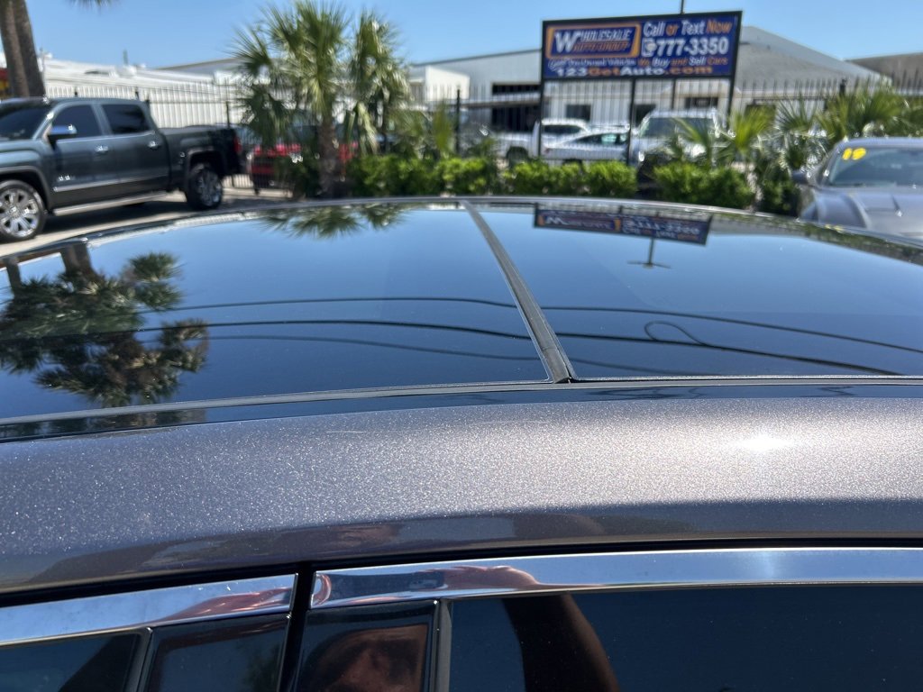 Vehicle image 7 of 27