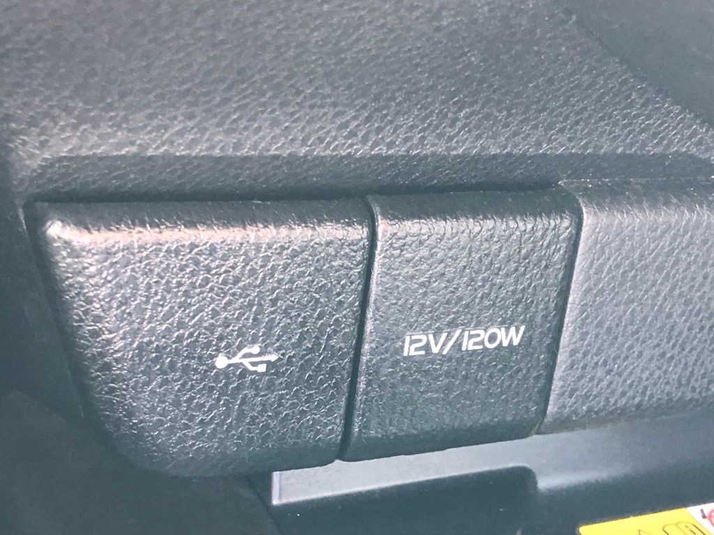 Vehicle image 30 of 35