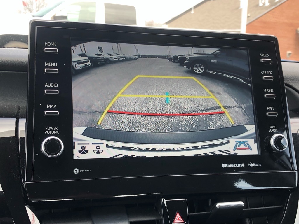 Vehicle image 11 of 35
