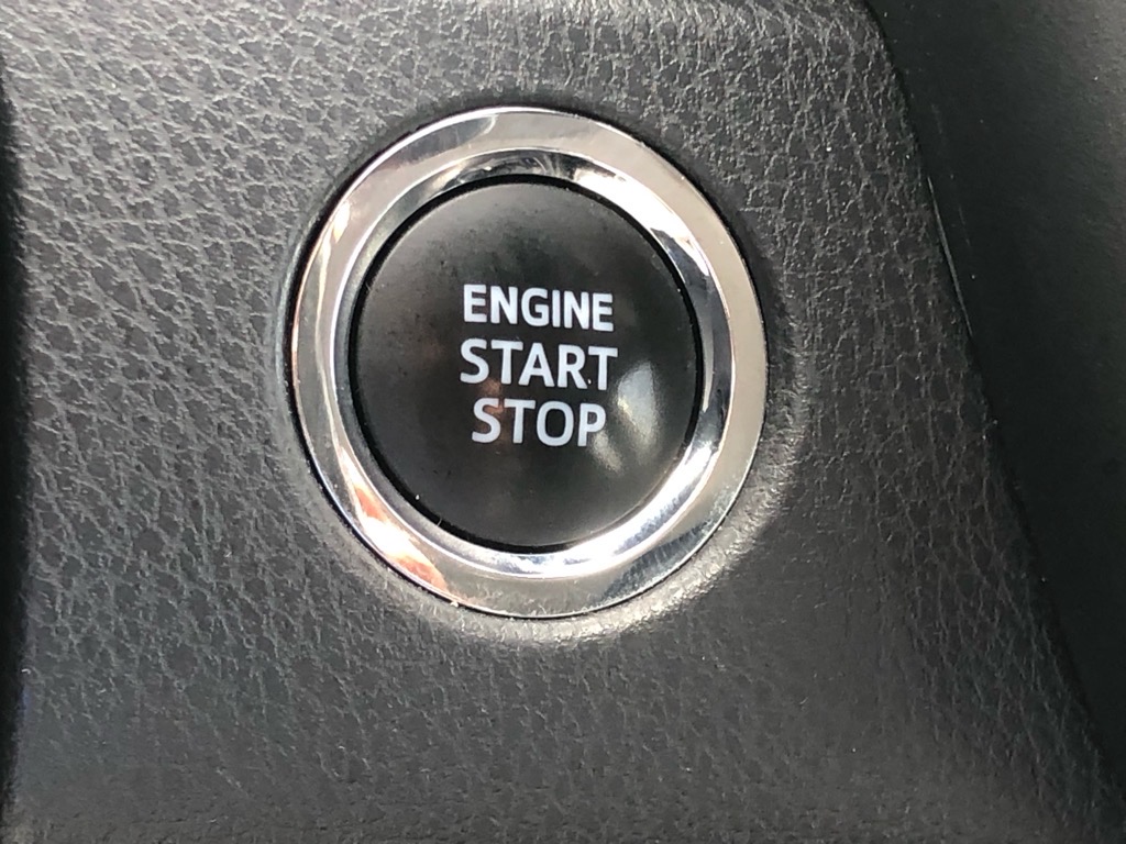 Vehicle image 10 of 35