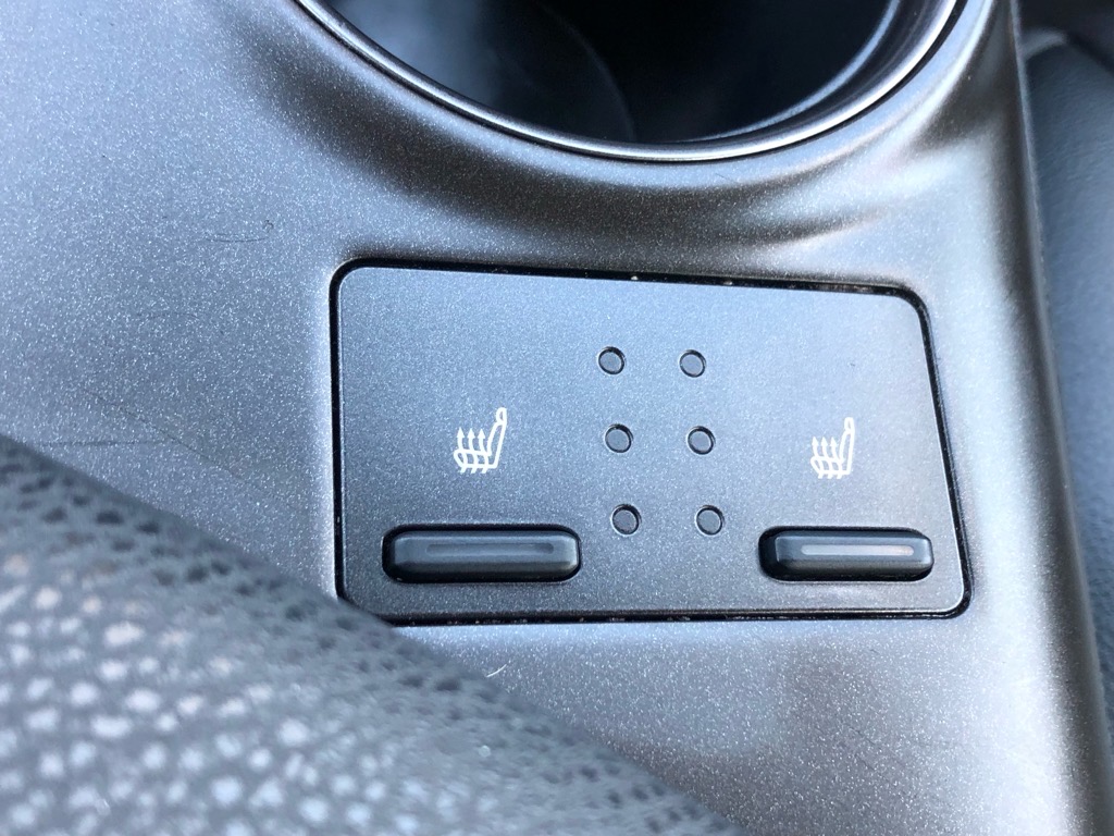 Vehicle image 23 of 38