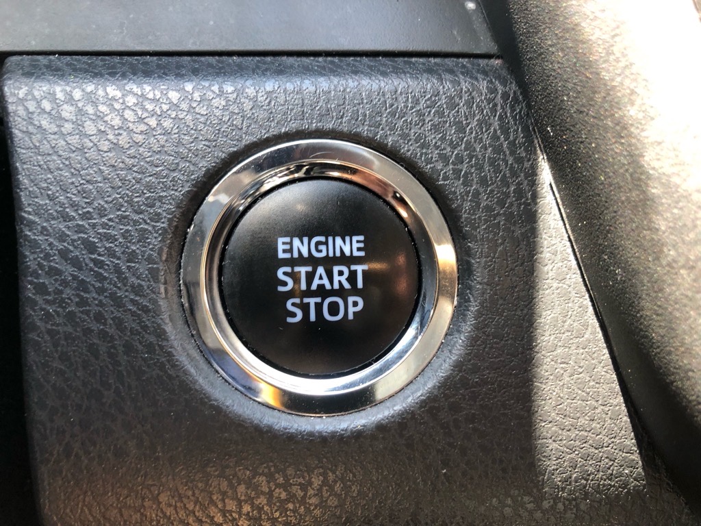 Vehicle image 10 of 38