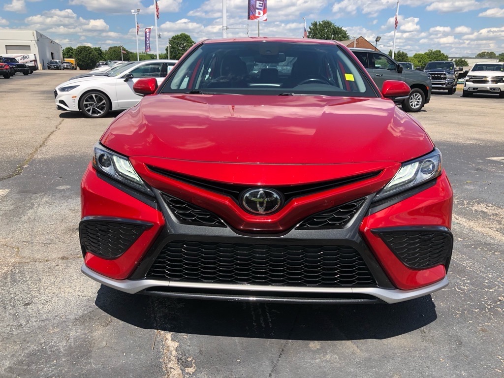 Vehicle image 2 of 38