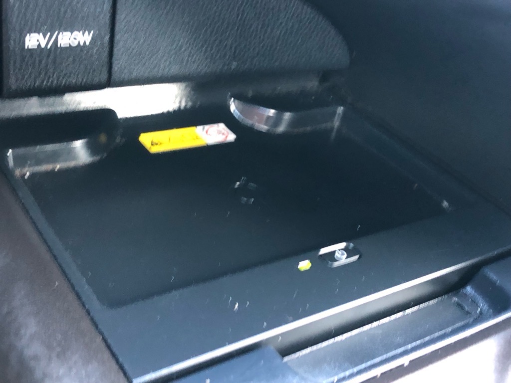 Vehicle image 24 of 38