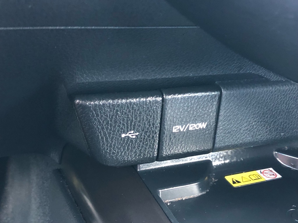 Vehicle image 22 of 38