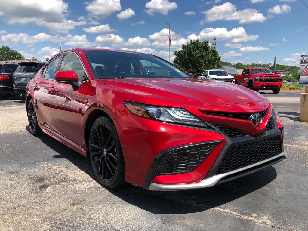 Vehicle image 4 of 38