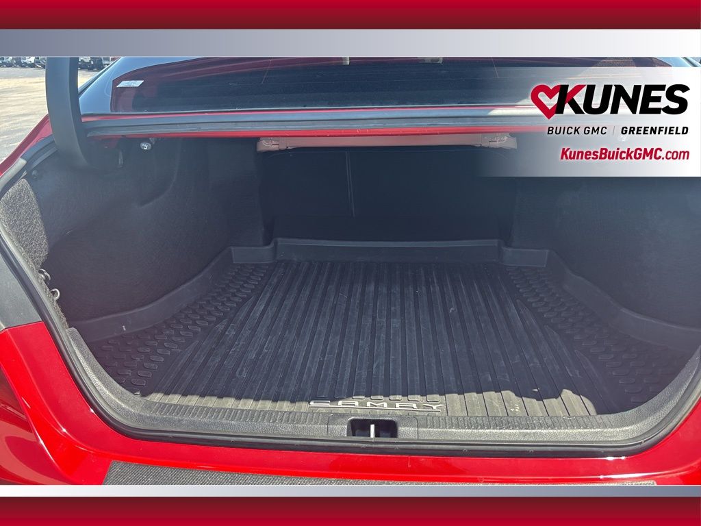 Vehicle image 12 of 43