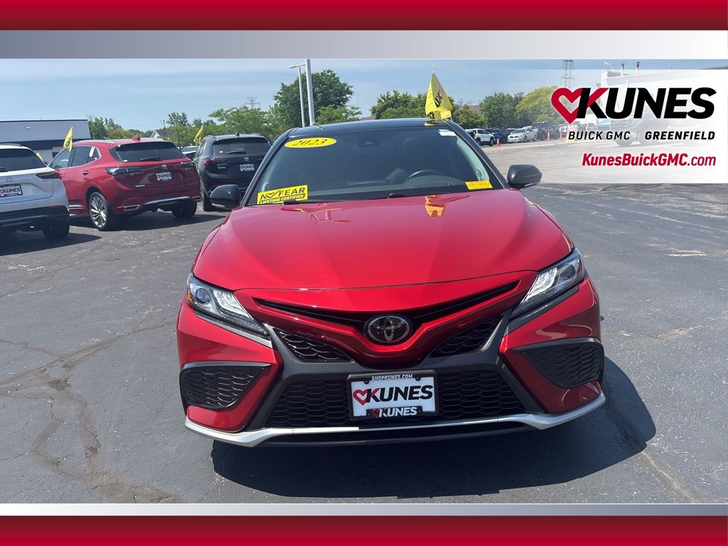 Vehicle image 2 of 43