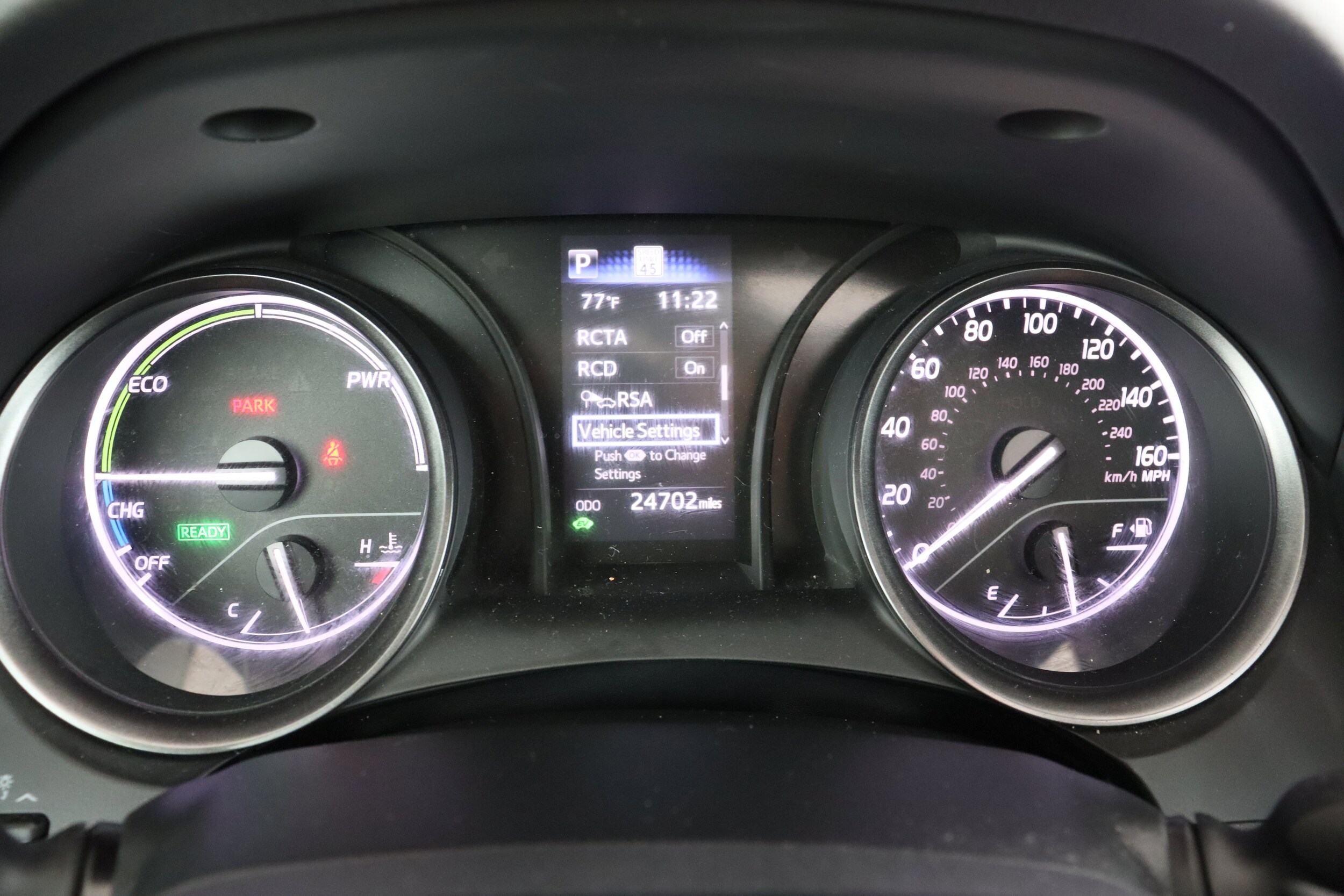 Vehicle image 41 of 47