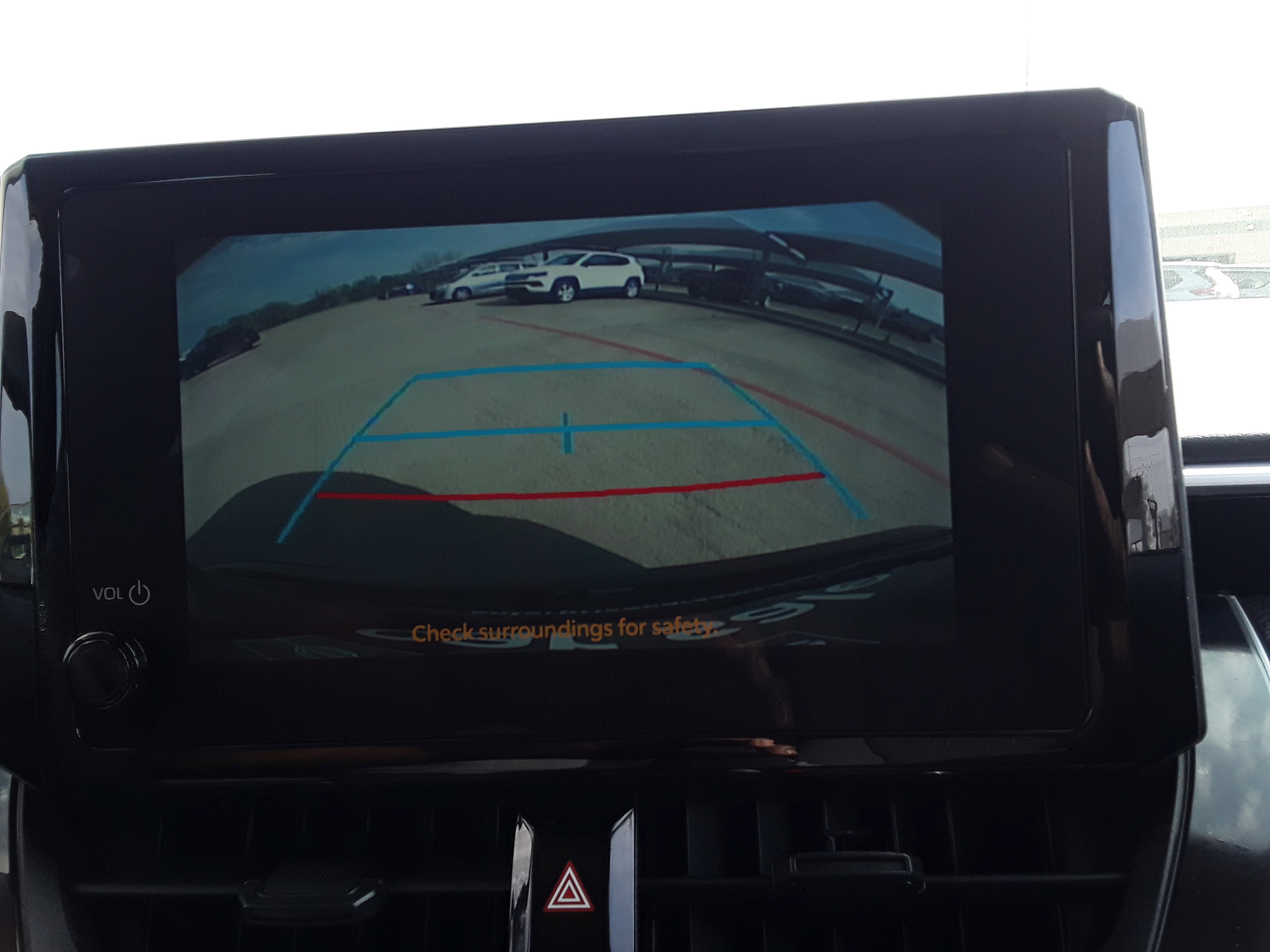 Vehicle image 16 of 21