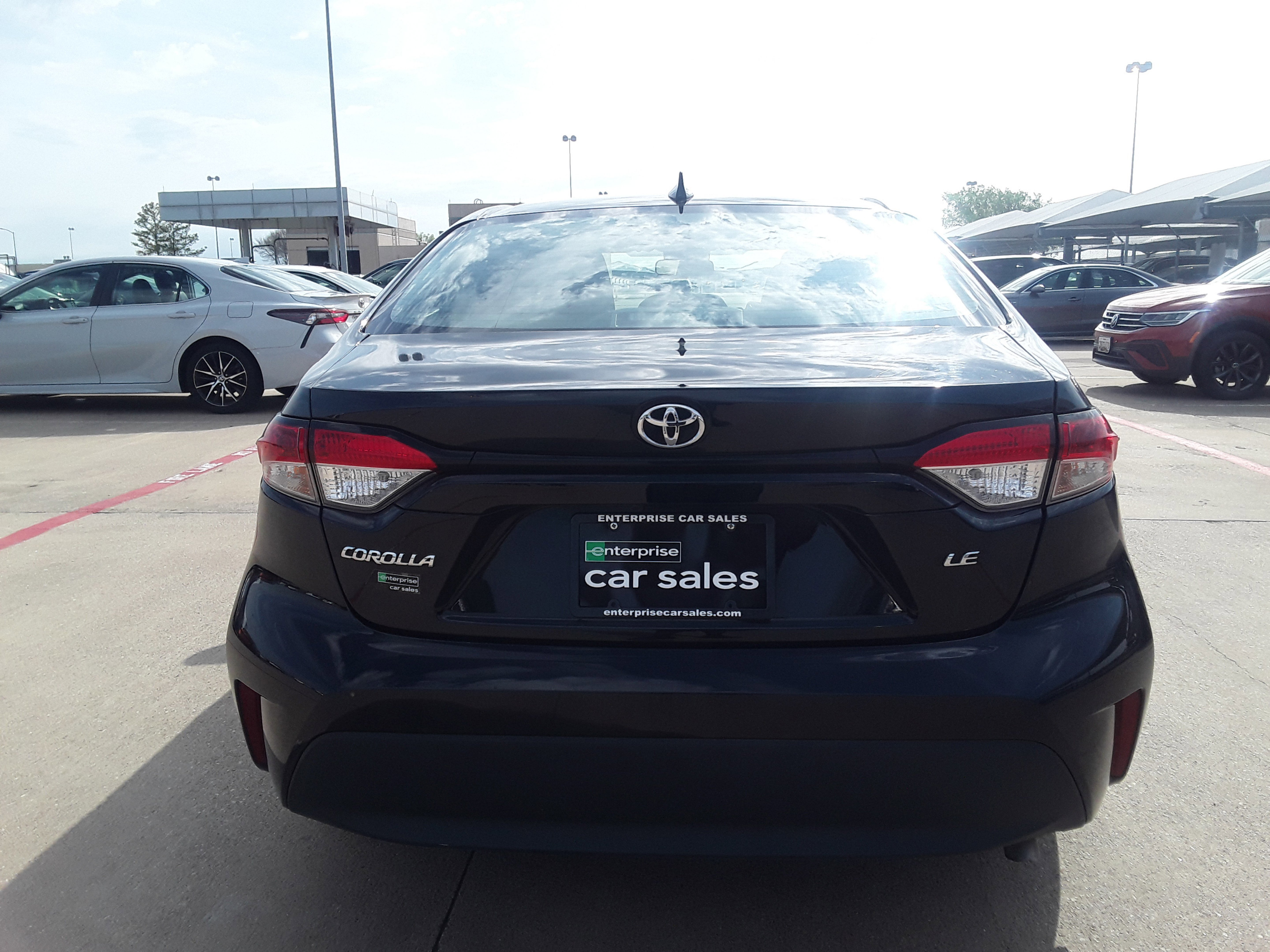 Vehicle image 5 of 21