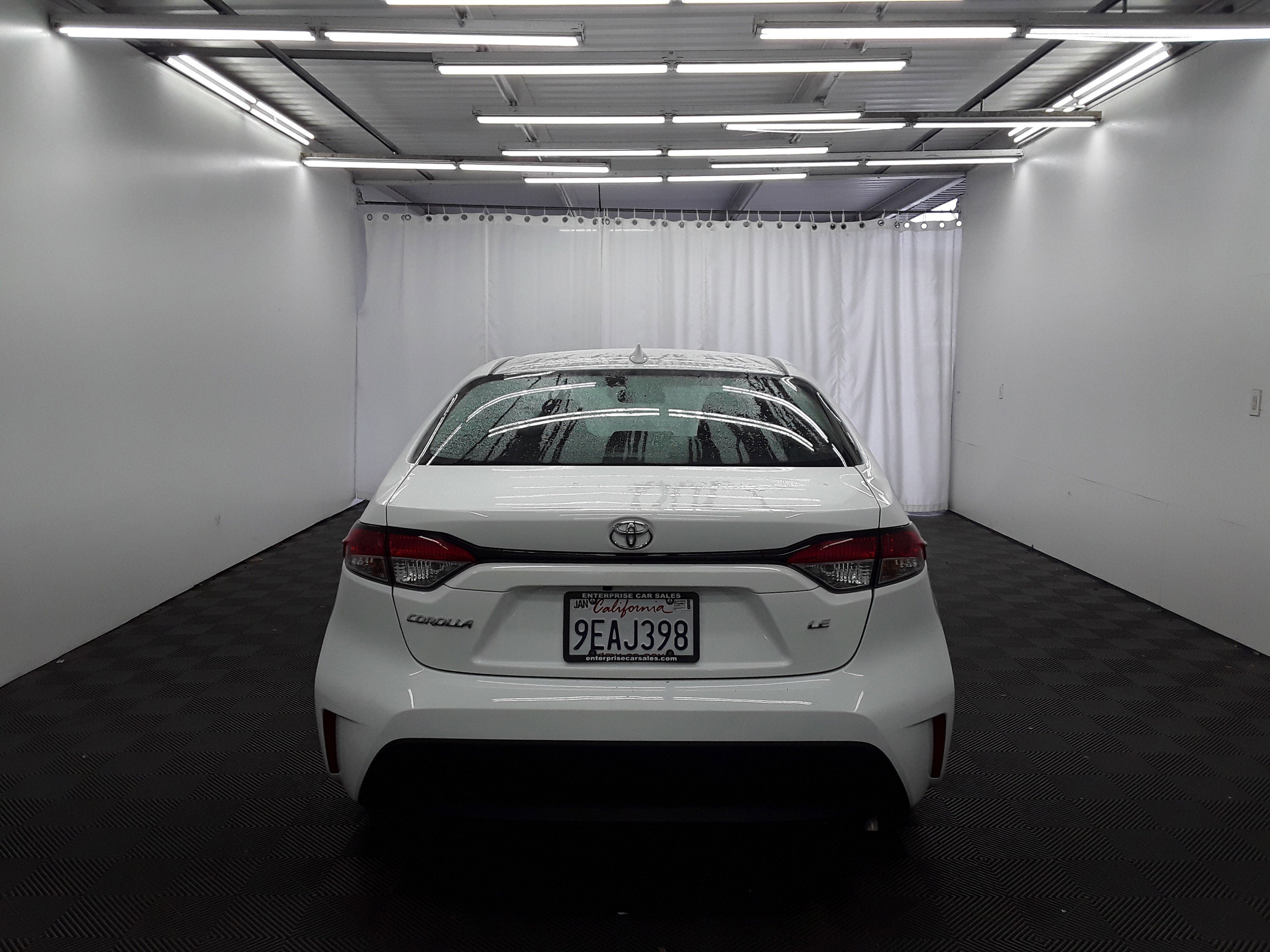 Vehicle image 4 of 23