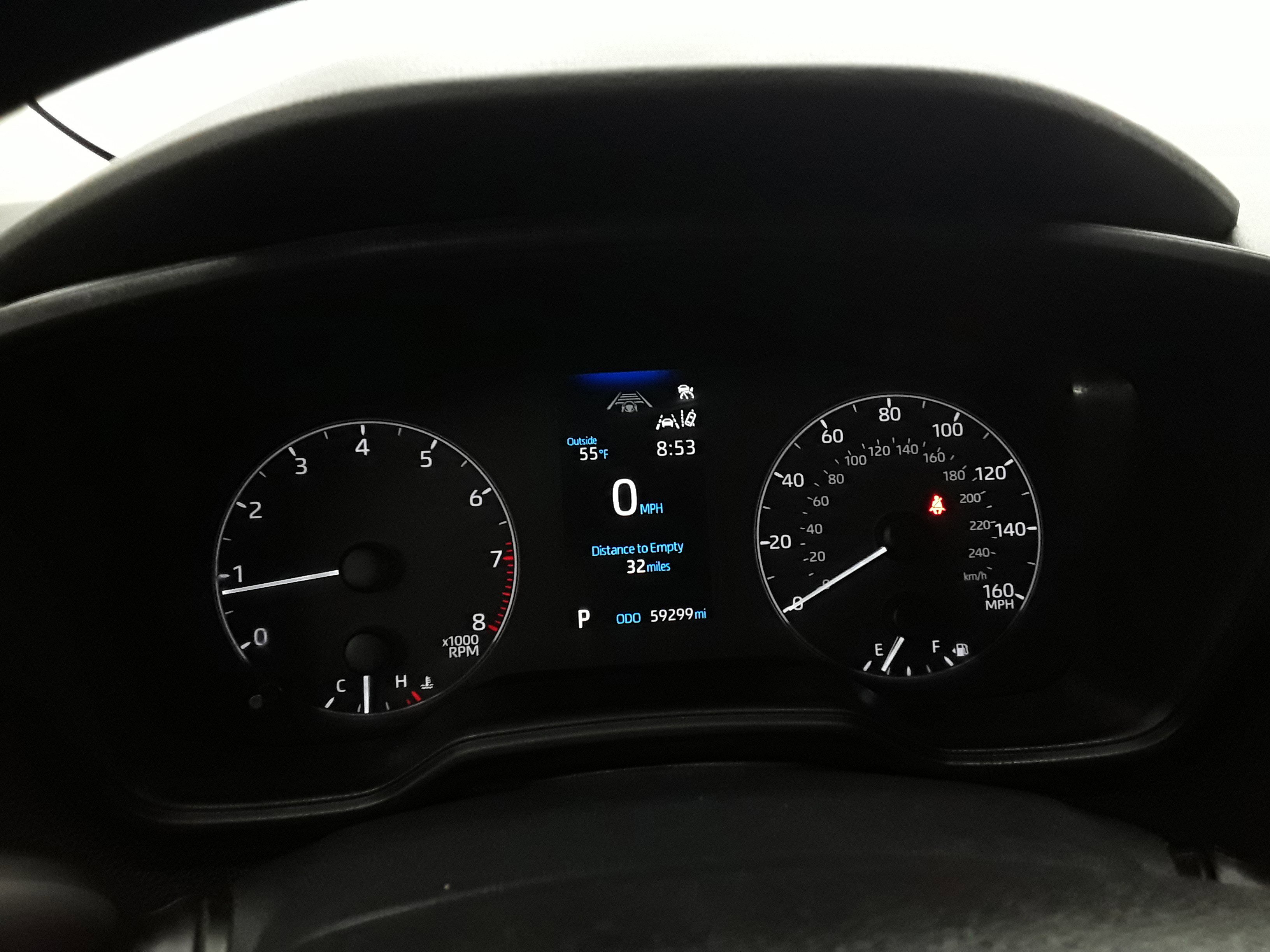 Vehicle image 19 of 23